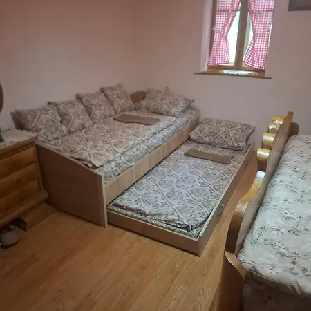 Salas Trikic بيت للعطل Aleksandrovo